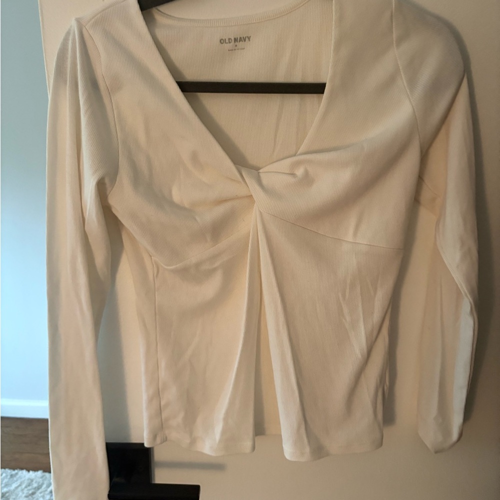 Old Navy Women’s Cream Twist-Front Long Sleeve Top